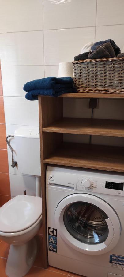 Apartment Terra Porec Bagian luar foto